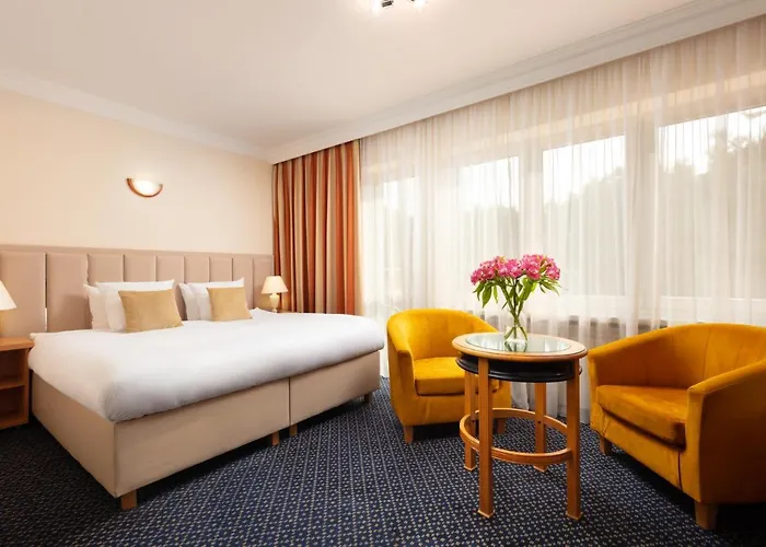 Perla Lesna 3* Nadarzyn